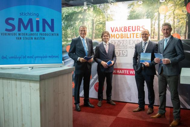 Nederlandse fabrikanten van stalen masten slaan handen ineen